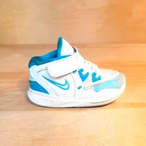 Nike Kyrie Infinity X Sue Bird Kids Slip On No Tie V Strap 6C Shoes