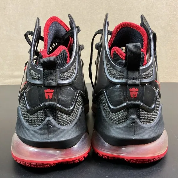 Nike LeBron XIX 19 Bred University Red Athletic Basketball Shoes Men’s size 8.5