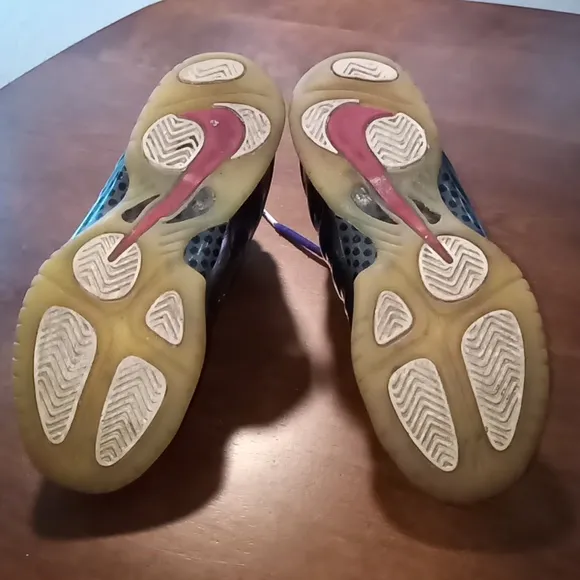 Nike Little Posite One GS Foamposite Iridescent Purple Shoes. Size 2 You…