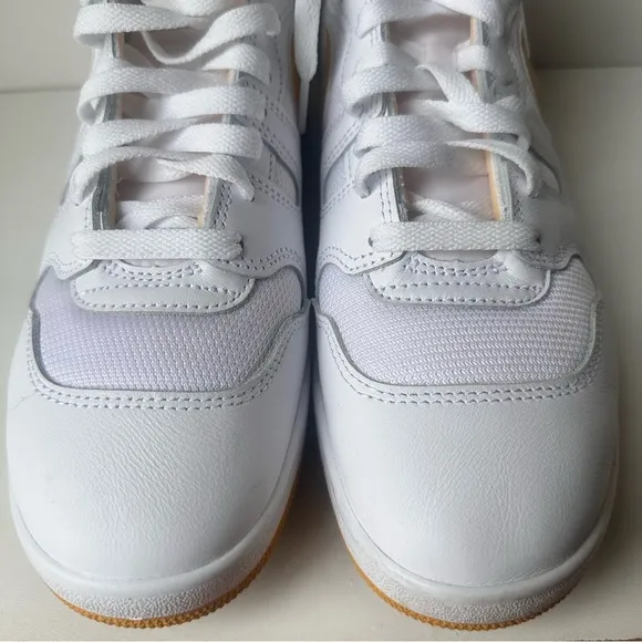 Nike Mac Attack Yellow &amp; White Men’s Athletic Shoes Size:9.5