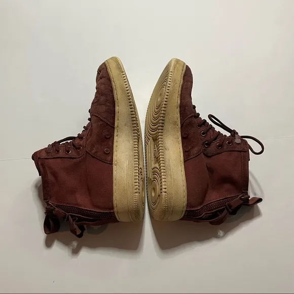 Nike Maroon High Top Microsuede Sneaker Athletic Shoes Zipper Back Size 11-11.5
