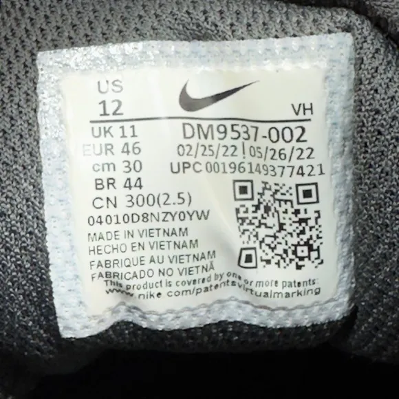 Nike Men's Air Max SYSTM Athletic Running Sneakers Dark Smoke Grey White Sz 12