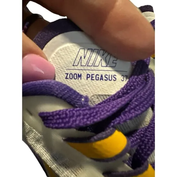 Nike Men's Air Zoom Pegasus 37 LSU Tigers Size 7.5 2020 Running Shoes White #133