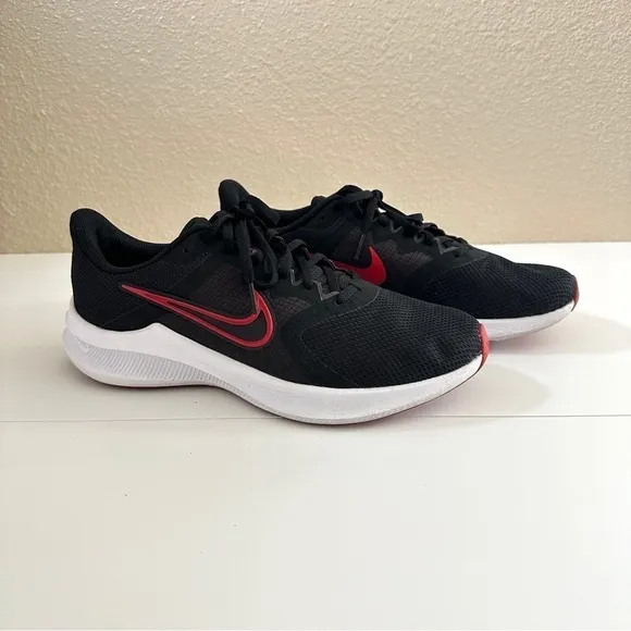 Nike Men's Downshifter 11 Black/Red-White Style CW3411-005 Shoes sz 9.5