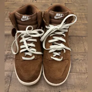 Nike Men’s Dunk High Zoom - Size 8 - Rare!