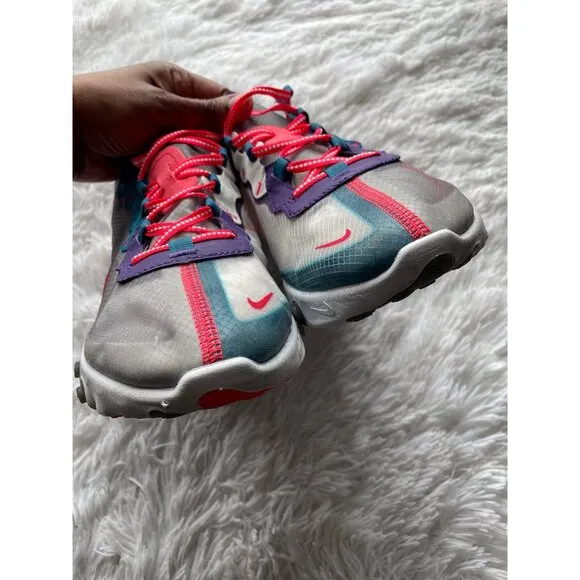 NIKE Men’s Nike React Element 87 Size 11