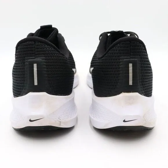 Nike Mens Pegasus 40 Size 12.5 US Black White Running Shoes Sneakers‎ DV3853-001