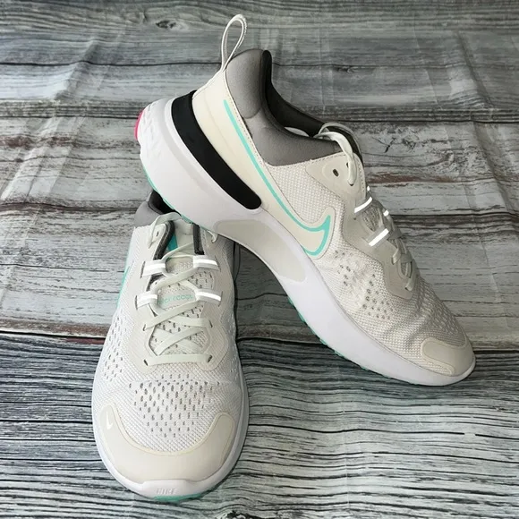 Nike Men's React Miller 2 Platinum Tint/DynamicTurquoise-White Size 10 NWOT