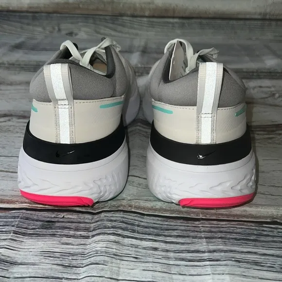 Nike Men's React Miller 2 Platinum Tint/DynamicTurquoise-White Size 10 NWOT