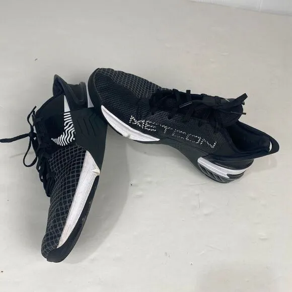 Nike Metcon 8 FlyEase Crossfit Shoes Black DO9388-001 Mens Size 11.5 Used