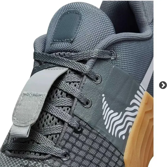 NIKE METCON MENS 7/WOMENS 8.5 CROSSFIT TRAINING SHOES SMOKE GREY/WHITE