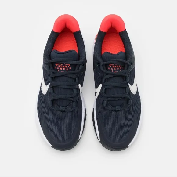 Nike PerformanceSTAR RUNNER 4 UNISEX - 13.5C Black/Anthracite/White/NEW