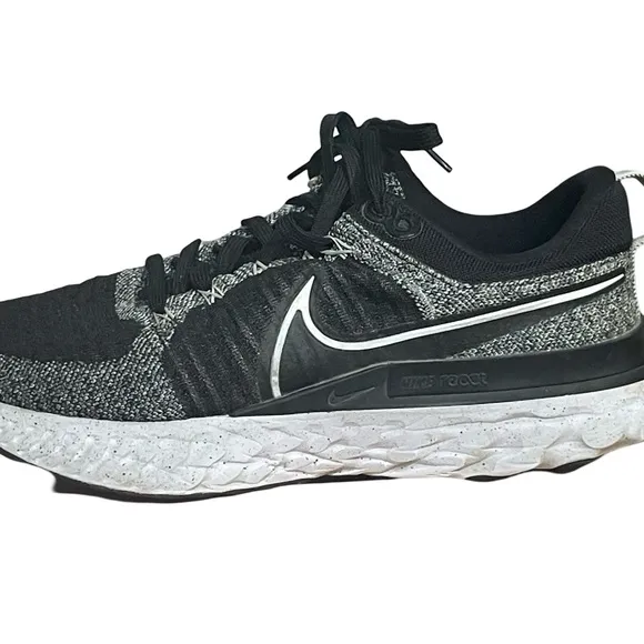 Nike React Infinity FlyKnit men’s running shoes size 11