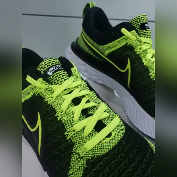 Nike React Infinity Run FlyKnit 2 Volt Black Running Training Sneakers Men's 13