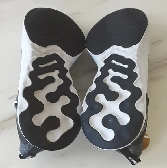 NIKE React Phantom Run FK 2 Black White Running Shoes CJ0277-003 Sz 12