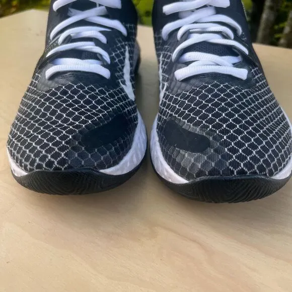Nike Renew Elevate 2 Mens Basketball Shoes Black White Size 10.5