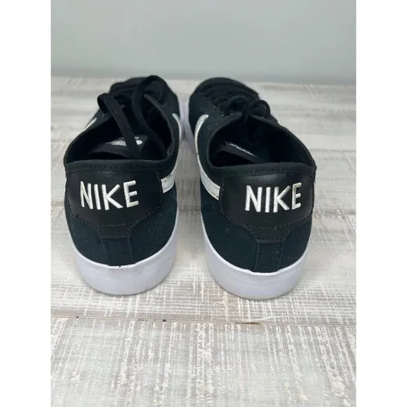 Nike SB BLZR Court Low Canvas Black/White Mens Sneakers Size 11
