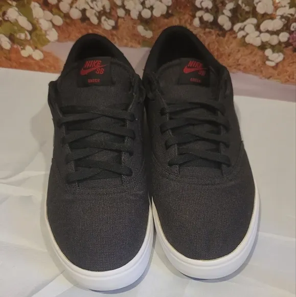 Nike SB Canvas Sneakers with Ortholite Removable Insole