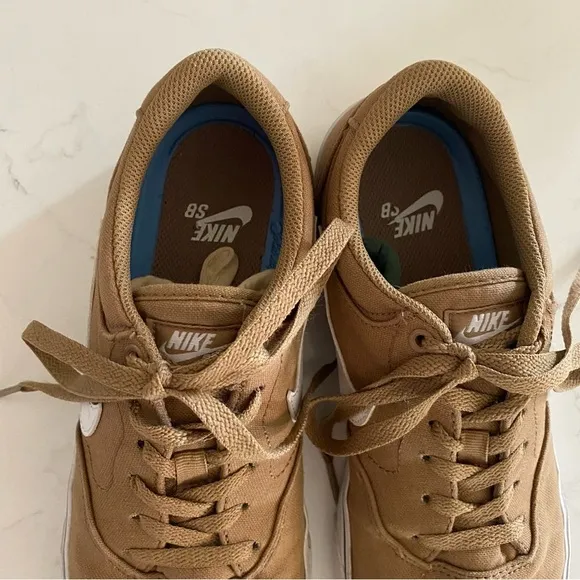 Nike SB Chron 2 Canvas Tan Shoes Sneakers Driftwood White Men’s 9