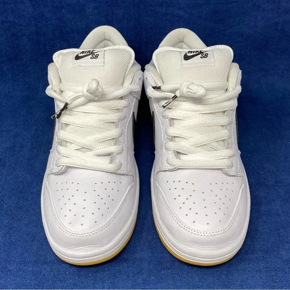 Nike SB Dunk Low Pro Shoes White Gum Black CD2563-101 Men's size 12