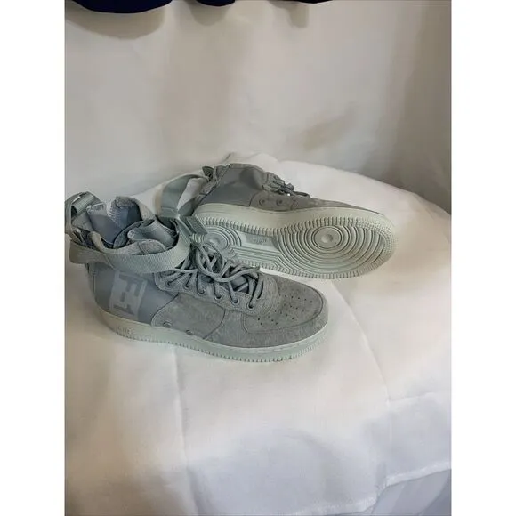 Nike SF‎ Air Force 1 High 'Mica Green' 857872-006 Women's Size 9 Shoes Boots