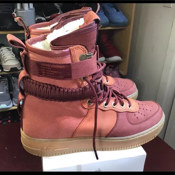 Nike SF Air Force 1 PremiumDark Russet.