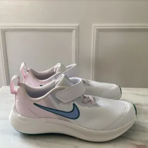 Nike Star Runner 3 PSV Sneakers