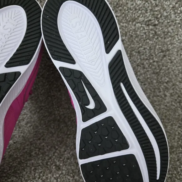 Nike Star Runner Shoes 2.0  School Bright Pink Gym Running Walking Sneakers NEW