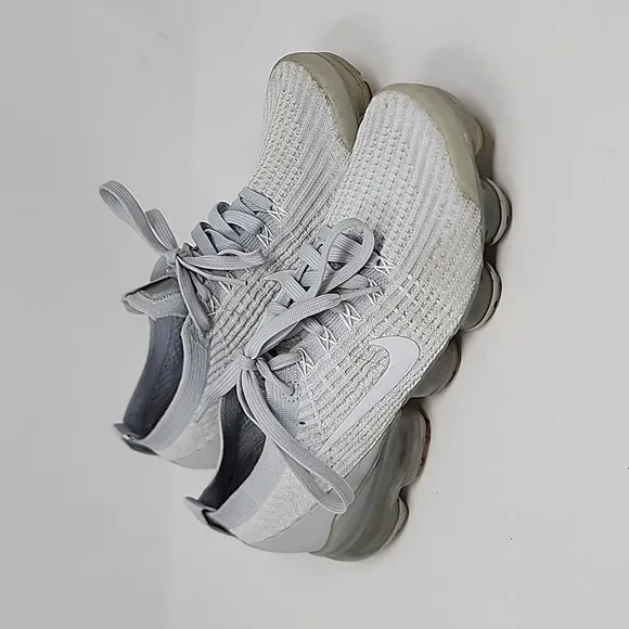 Nike Vapormax Flyknit 2021 Women's White Plat Silver Size 8