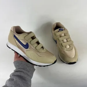 Nike W Outburst V Sneakers Women's 9 Desert Ore Regency Purple Athletic Shoes