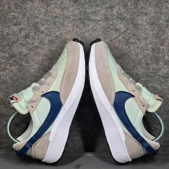 Nike Waffle Debut Sneakers Casual Running Shoes Blue White‎ Size 9 Women's