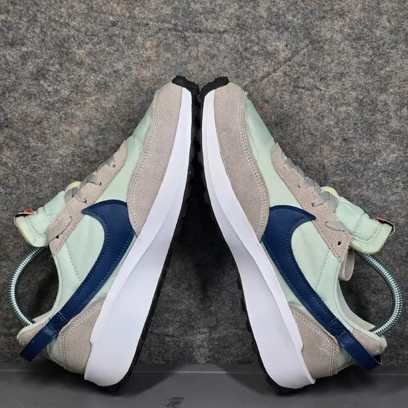 Nike Waffle Debut Sneakers Casual Running Shoes Blue White‎ Size 9 Women's