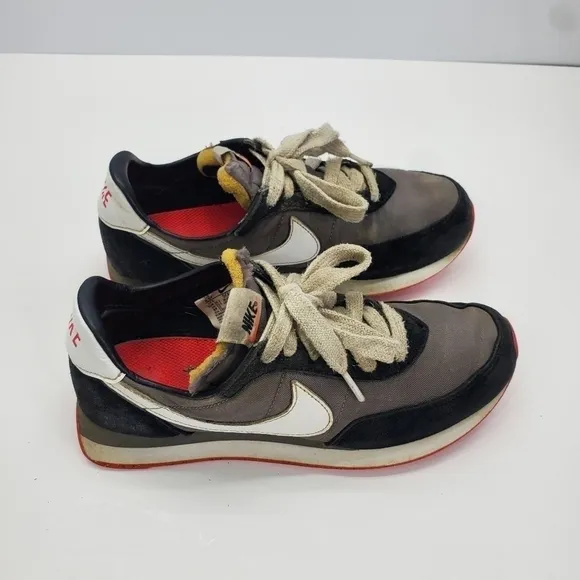 Nike Waffle Trainer 2 Youth Size 4.5 Shoes DC6477 005