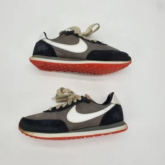 Nike Waffle Trainer 2 Youth Size 4.5 Shoes DC6477 005