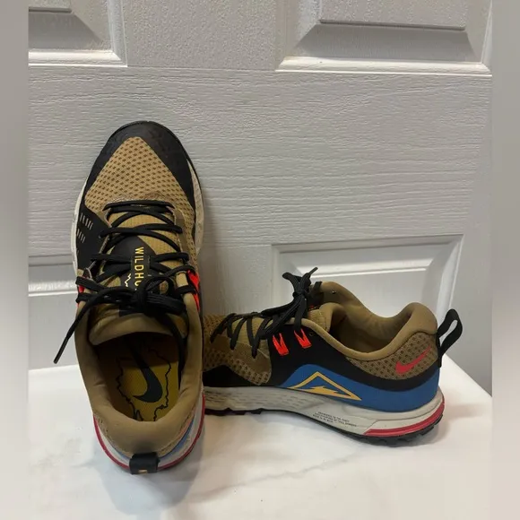 Nike Wildhorse 7 Men’s Trail Running Shoes Size 9.5  Multicolor