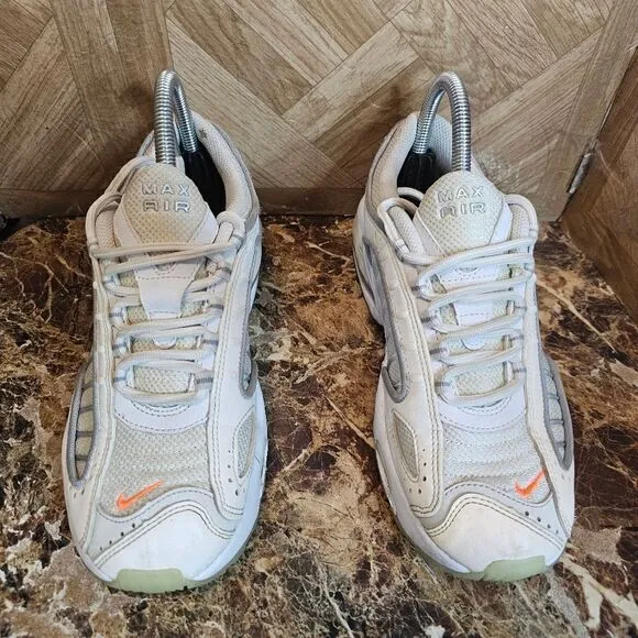 Nike Women's Air Max TailWind Platinum Tint shoes size 7.5 GS 6y.   643