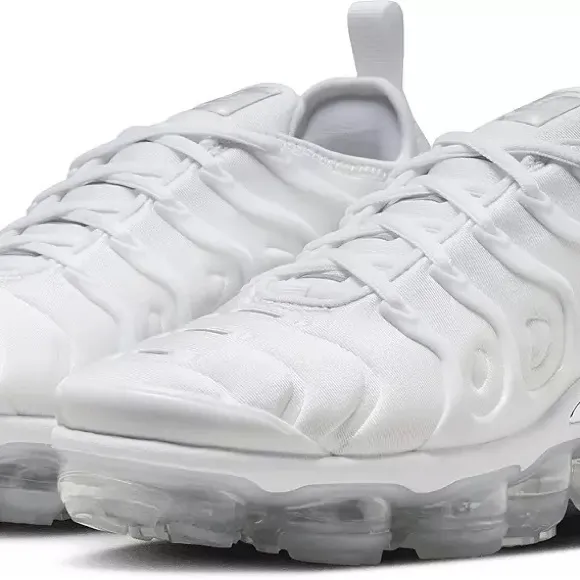 Nike Women's Air VaporMax Plus Shoes white 8.5