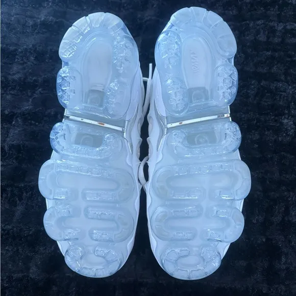Nike Women's Air VaporMax Plus Shoes white 8.5