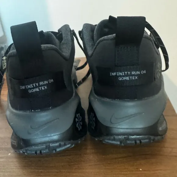 Nike Women's Black InfinityRN GORE-TEX Running Shoes Size 8 FB2197-002