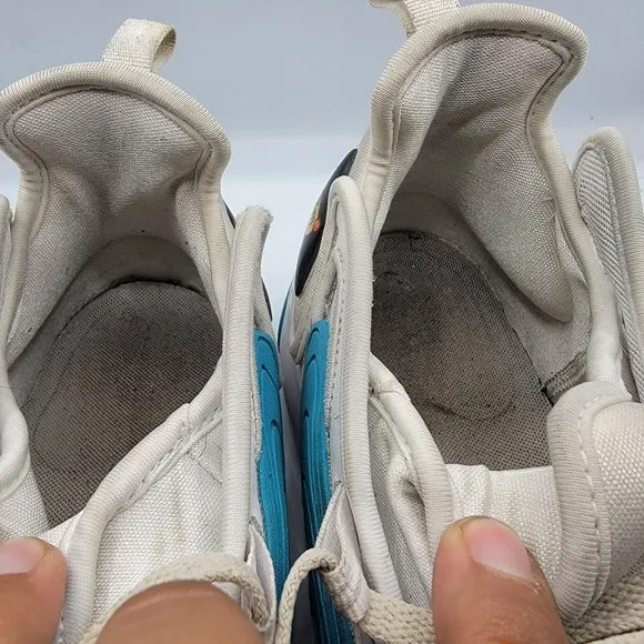Nike Zoom Air Max 2K Mens Size 10.5 White Teal Nebula Sneaker Shoes A00269-106