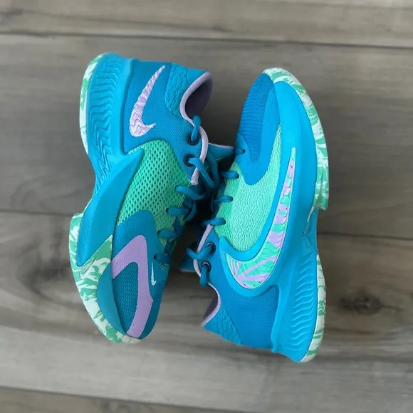 Nike Zoom Freak 4
