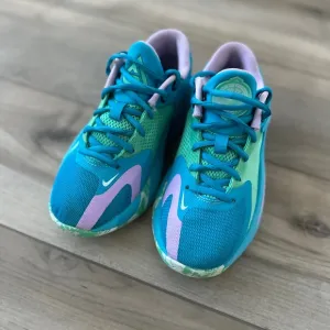 Nike Zoom Freak 4