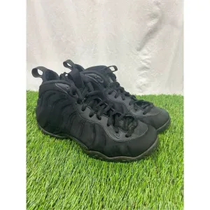 Nike Air Foamposite One Black Suede Men's Size 9.. 575420-006