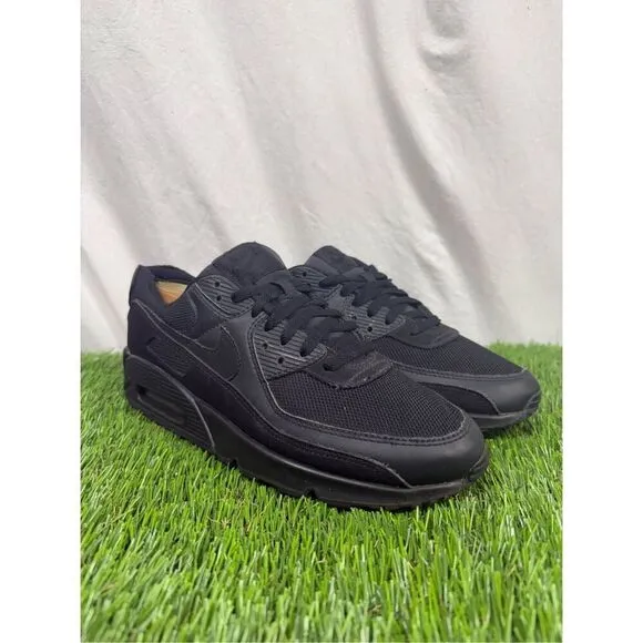 Nike Air Max 90 Men's Size 10 US CN8490-003 Triple Black Lace Up Athletic Shoes