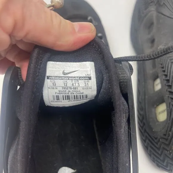 Nike Men's Black Zoom Lace-Up Shoes Size 13
