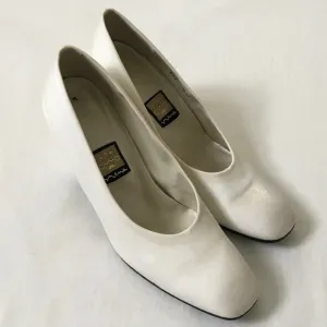 NINA Vintage Satin Pumps Block Heels Cream Off White Size 9