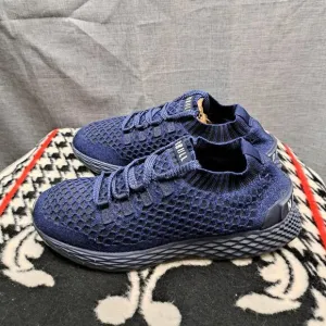 NOBULL Mens Reflective Knit Shoes  Men Sz 9 / Women 10.5 Running Sneakers