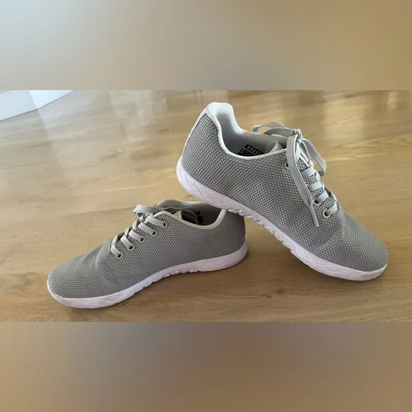 NoBull SuperFabric Crossfit Trainer Light Gray Shoes Men 7.5 / women’s 9