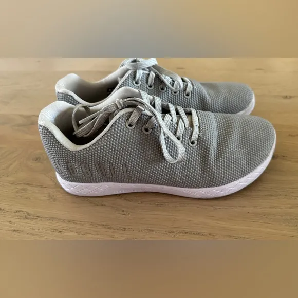 NoBull SuperFabric Crossfit Trainer Light Gray Shoes Men 7.5 / women’s 9