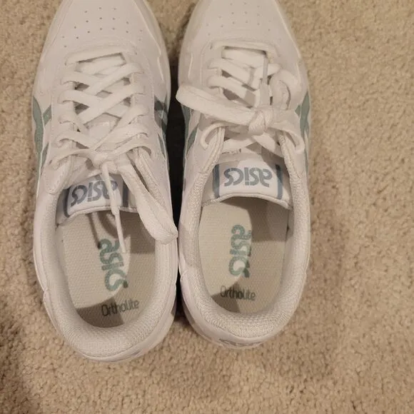 NWOB ASICS Japan S Women's Sneakers Shoes Size 7 EU 38 White/Ocean Haze Leather
